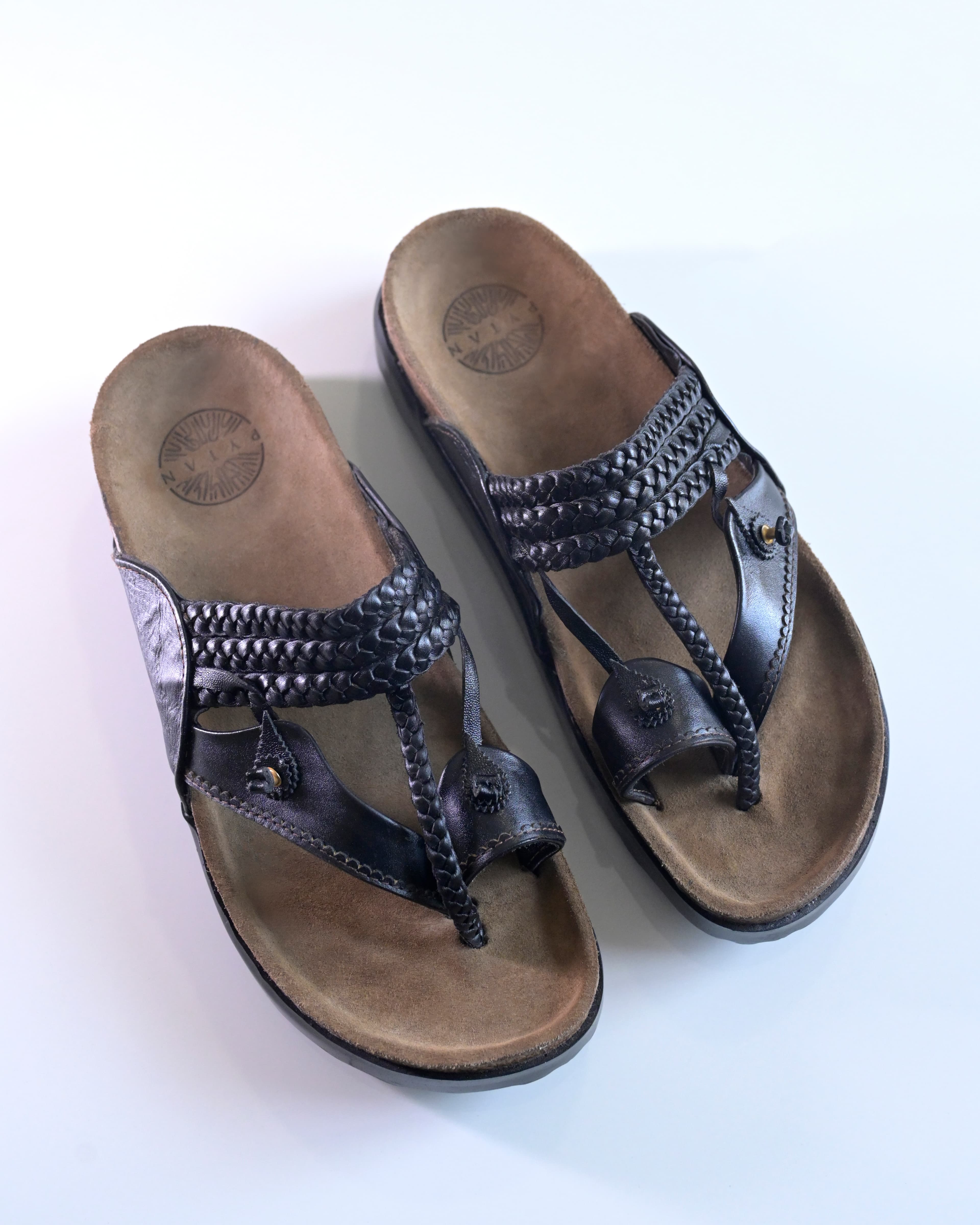 KALA// कला/001 alternate view 3