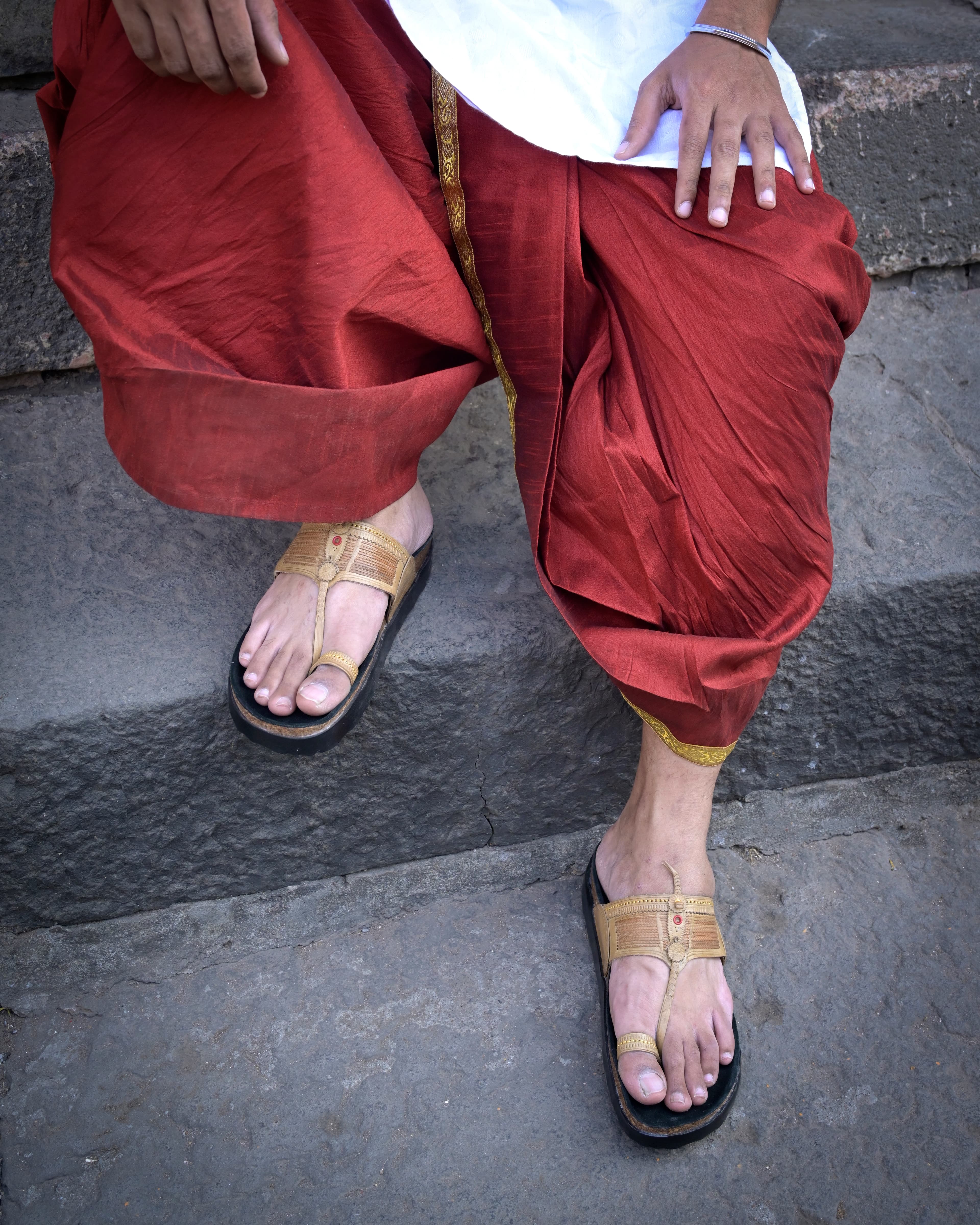 AADI//आदि/001 alternate view 5